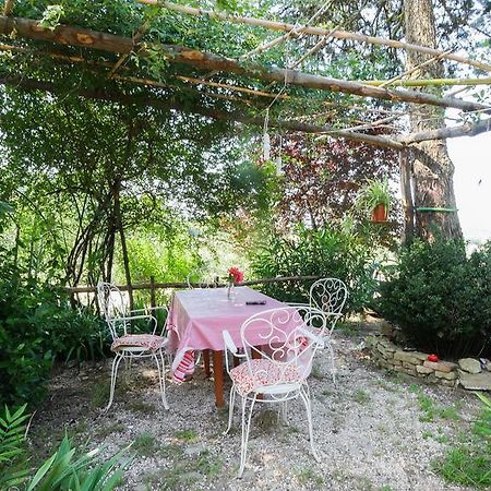 B&B Della Rosa Civitella D'Arna Luaran gambar