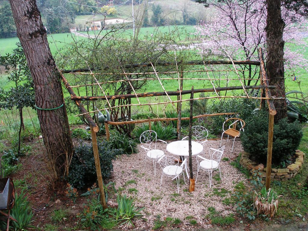 B&B Della Rosa Civitella D'Arna Bilik gambar