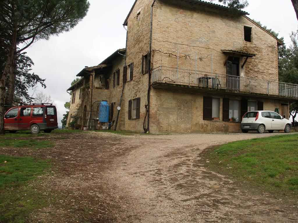 B&B Della Rosa Civitella D'Arna Luaran gambar
