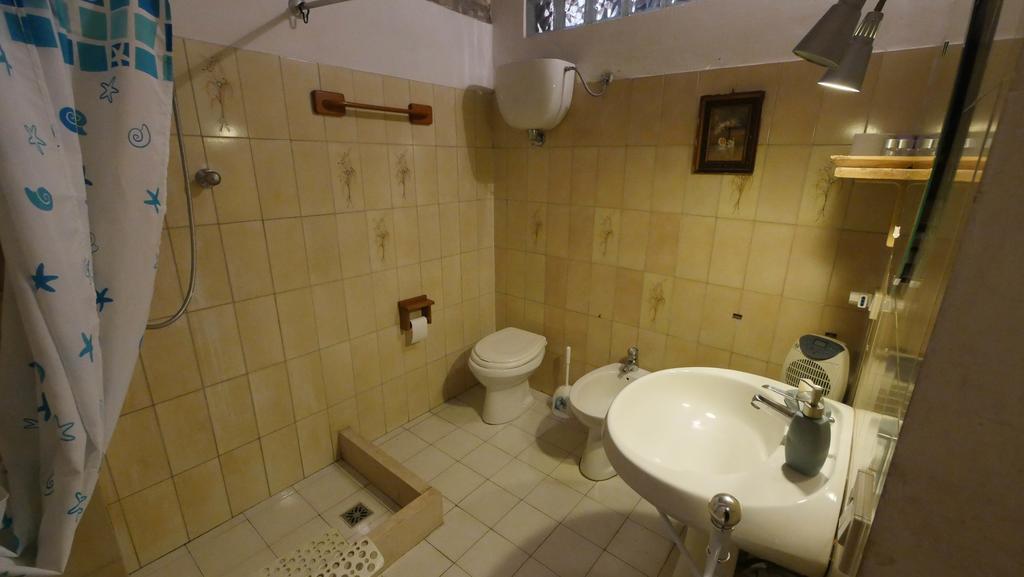 B&B Della Rosa Civitella D'Arna Luaran gambar